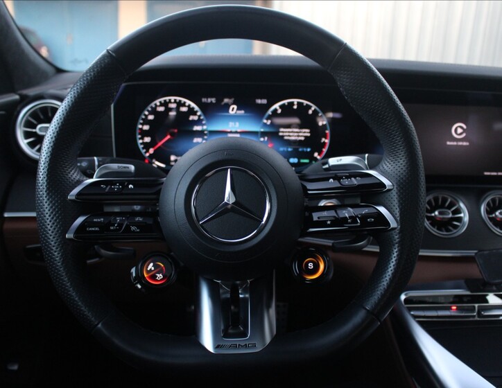 Mercedes-Benz AMG GT 32
