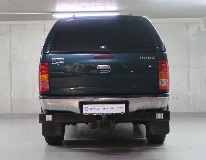Toyota Hilux 6