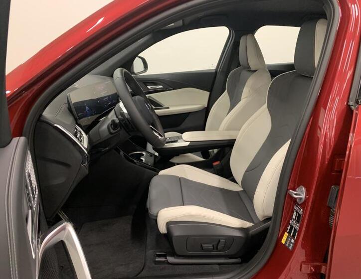 BMW iX2 5
