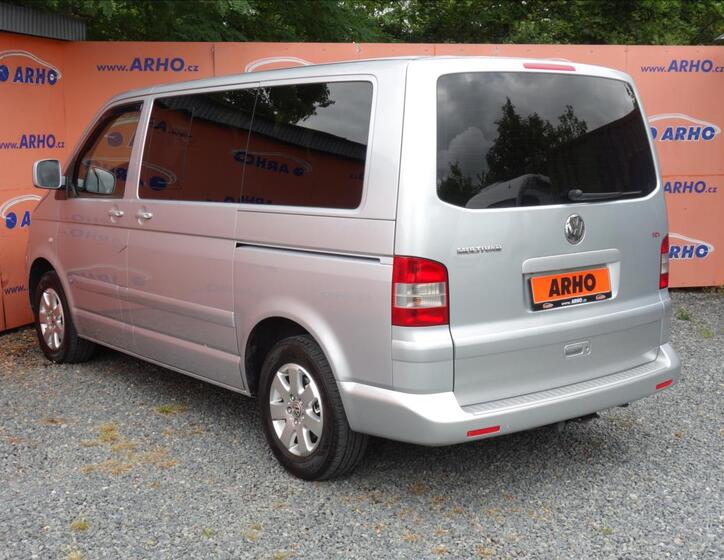 Volkswagen Multivan 5