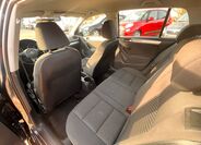 Volkswagen Golf 16