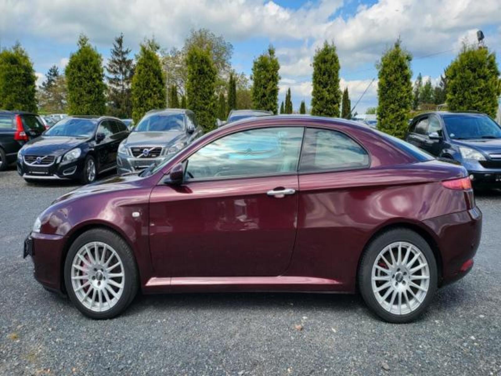 Alfa Romeo GT 8