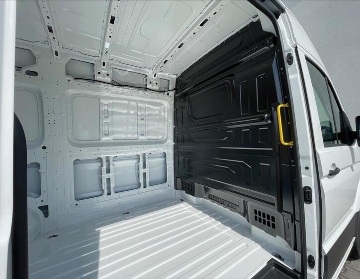 Volkswagen Crafter 23