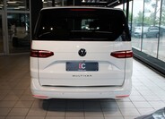Volkswagen Multivan 5