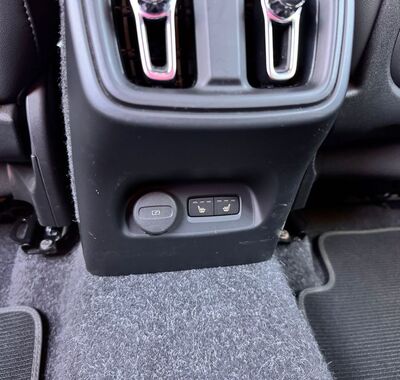 Volvo XC40 14