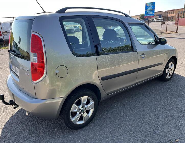 Škoda Roomster 5