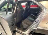 Toyota Yaris Cross 12