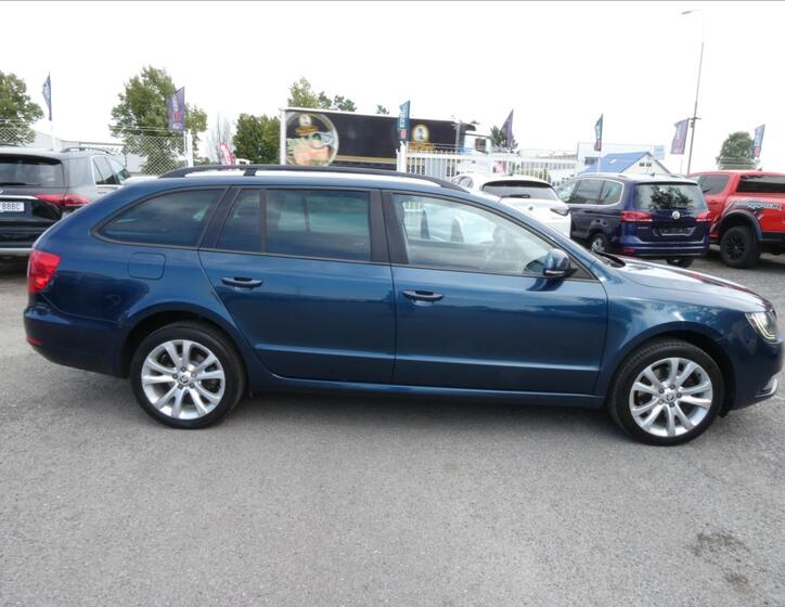 Škoda Superb 2