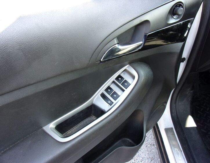 Chevrolet Orlando 14