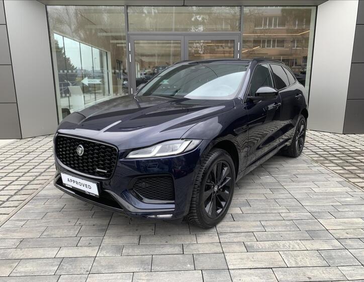 Jaguar F-Pace 1
