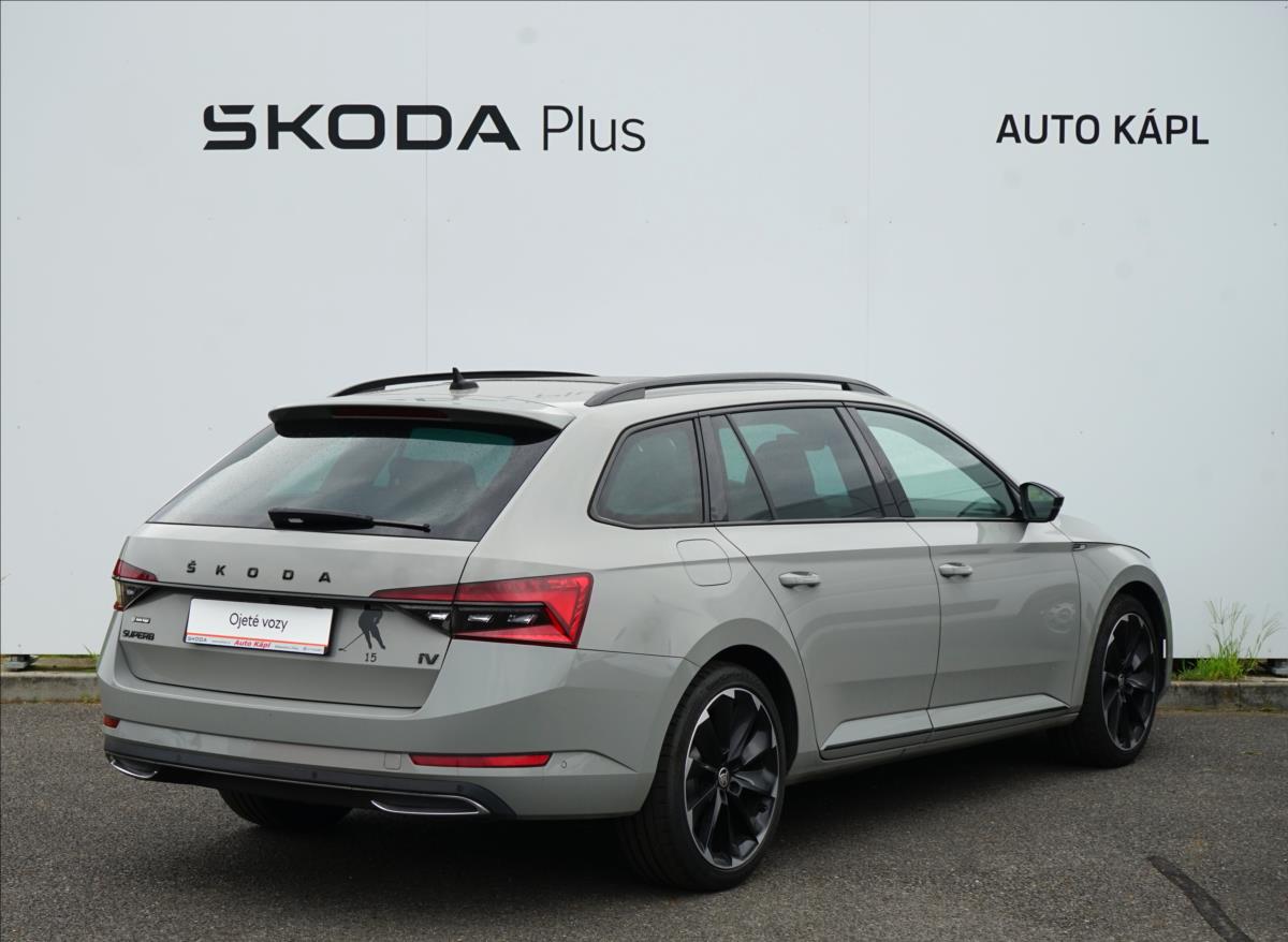 Škoda Superb