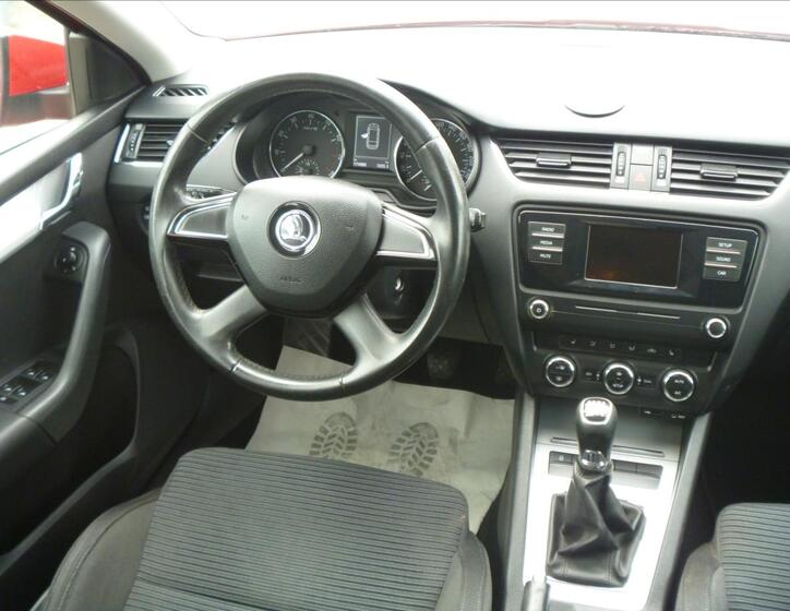 Škoda Octavia 15