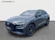 Audi Q8 1
