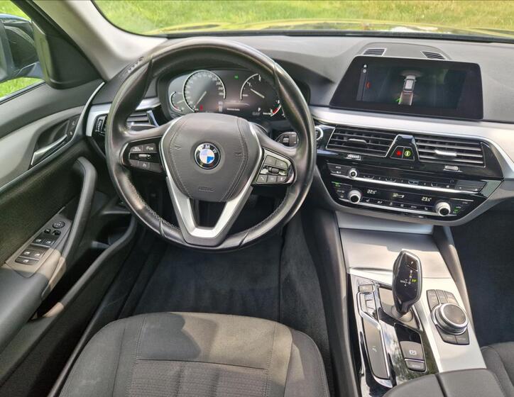 BMW Řada 5 40