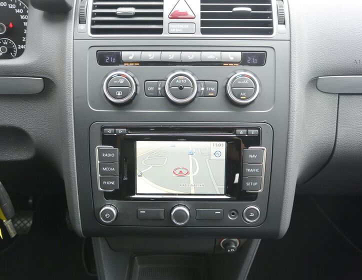 Volkswagen Touran 14