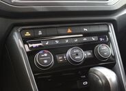 Volkswagen T-Roc 14