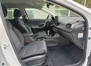 Hyundai i30 22