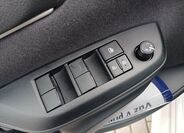 Toyota Yaris 17