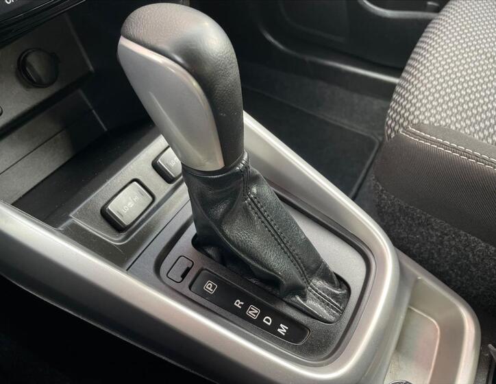 Suzuki Vitara 21