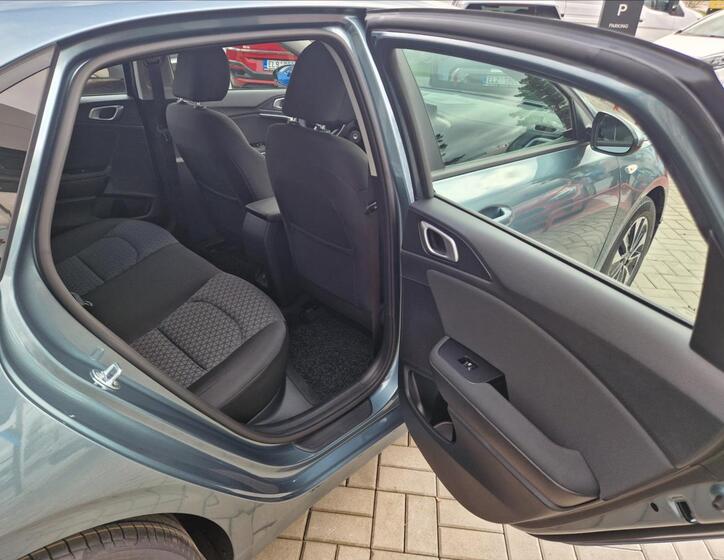 KIA Ceed 12