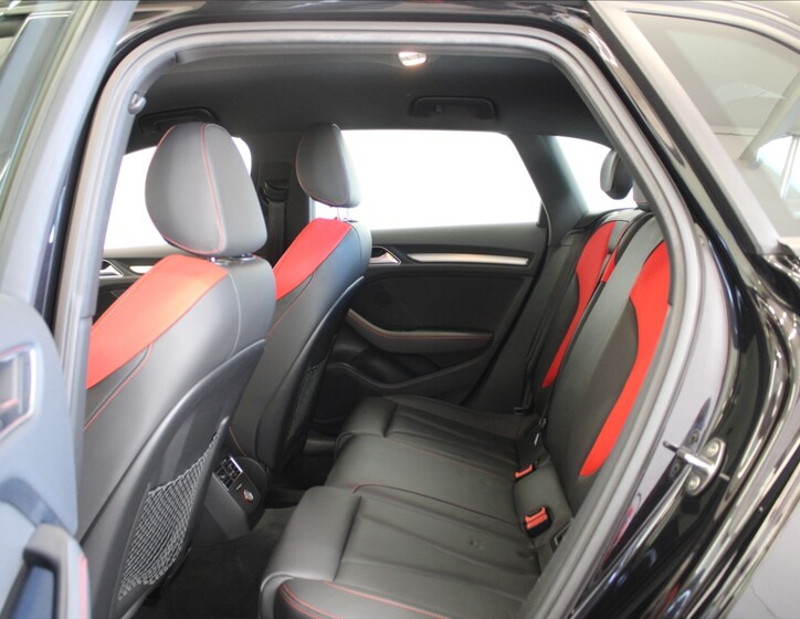 Audi S3 7