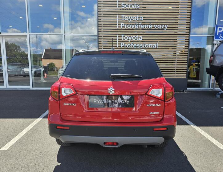 Suzuki Vitara 17