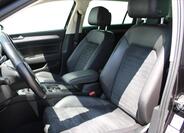 Volkswagen Passat 10