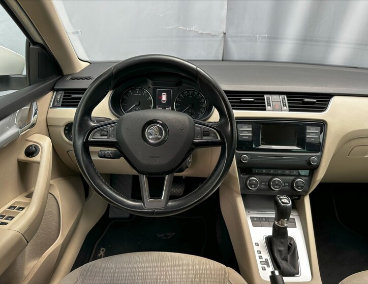 Škoda Octavia 18