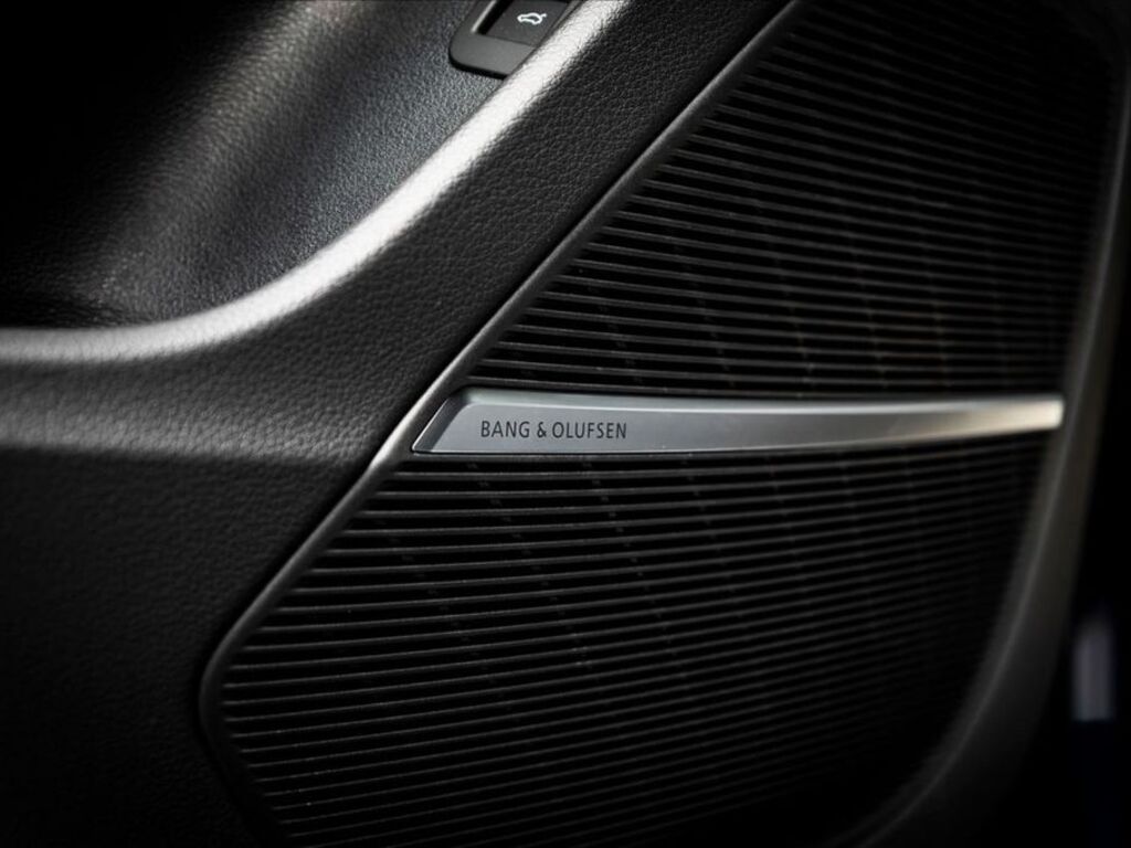 Audi SQ8 17