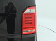 Volkswagen Multivan 32
