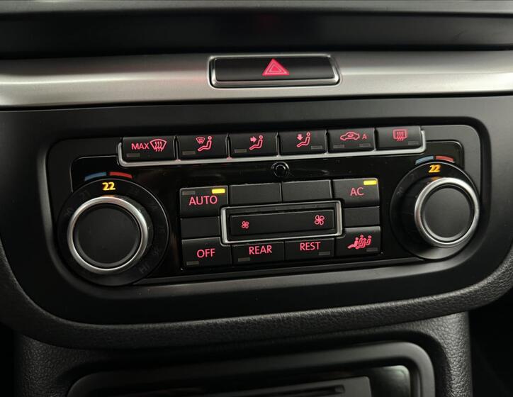 Volkswagen Sharan 19