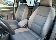 Volkswagen Touran 17