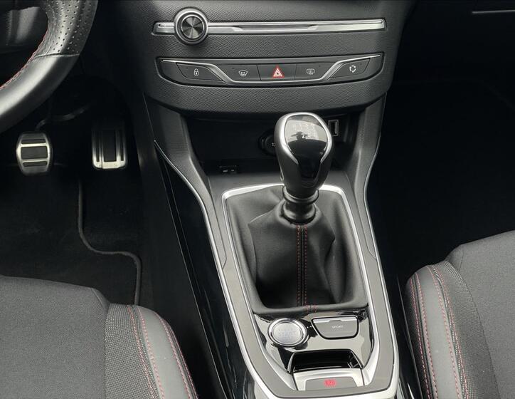 Peugeot 308 12