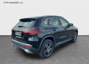 Mercedes-Benz GLA 6