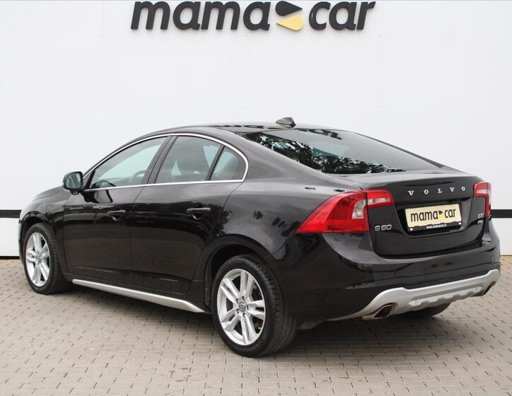 Volvo S60 5