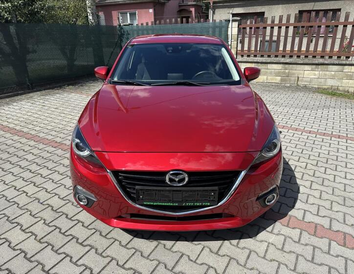 Mazda 3 10