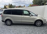 Ford Galaxy 14