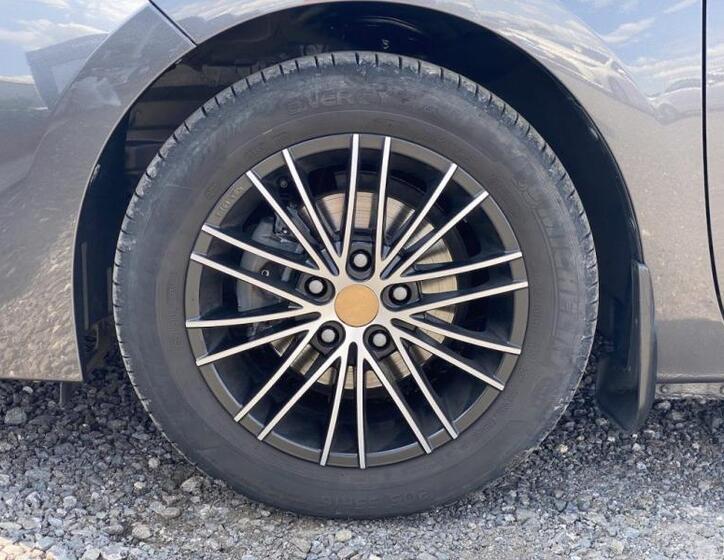 Toyota Corolla 10