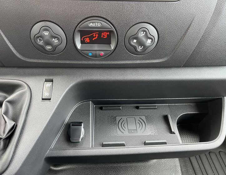 Renault Master 14