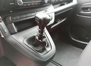 Opel Vivaro 11