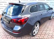 Opel Astra 8