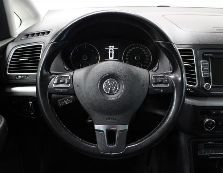 Volkswagen Sharan 17