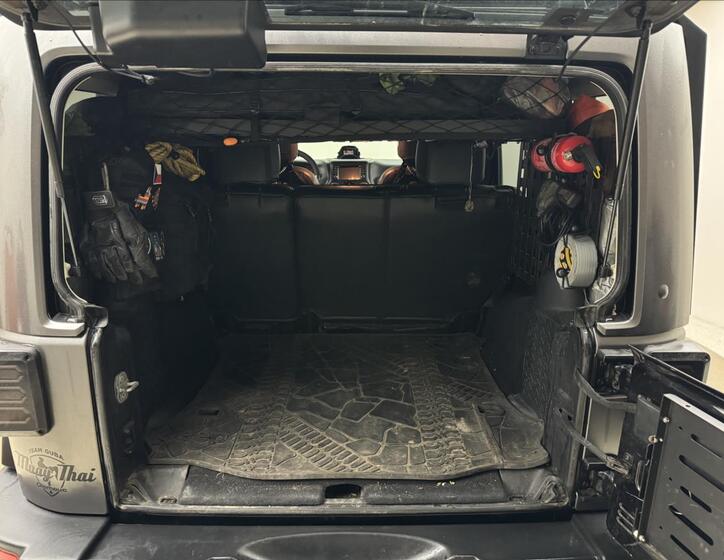 Jeep Wrangler 24