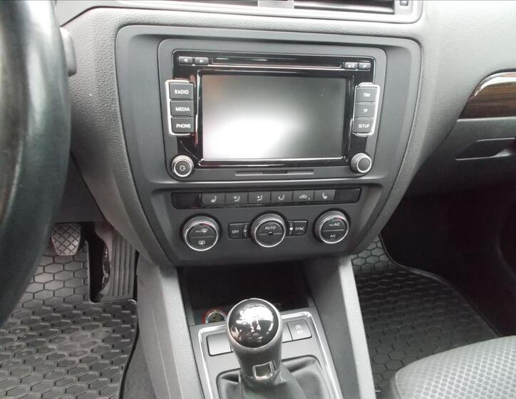 Volkswagen Jetta 20