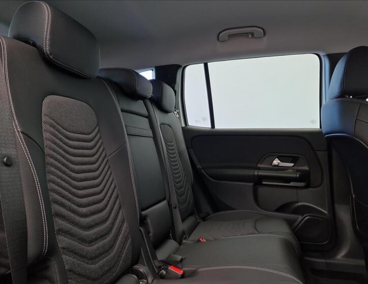 Mercedes-Benz GLB 19