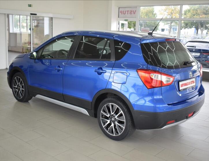 Suzuki SX4 S-Cross 7