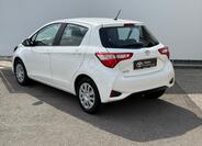 Toyota Yaris 4