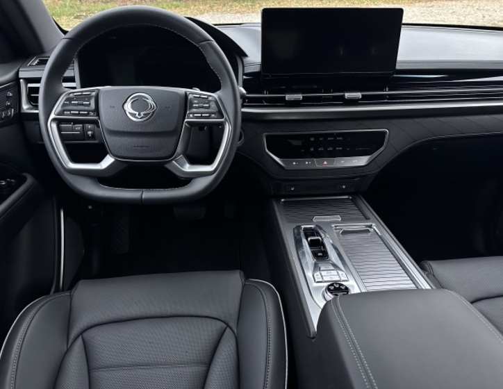 SsangYong Rexton 3