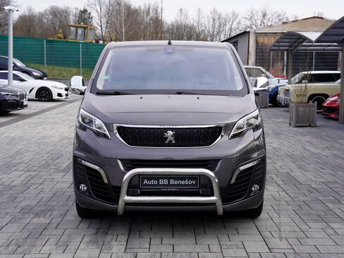 Peugeot Traveller