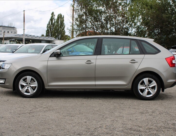Škoda Rapid 8